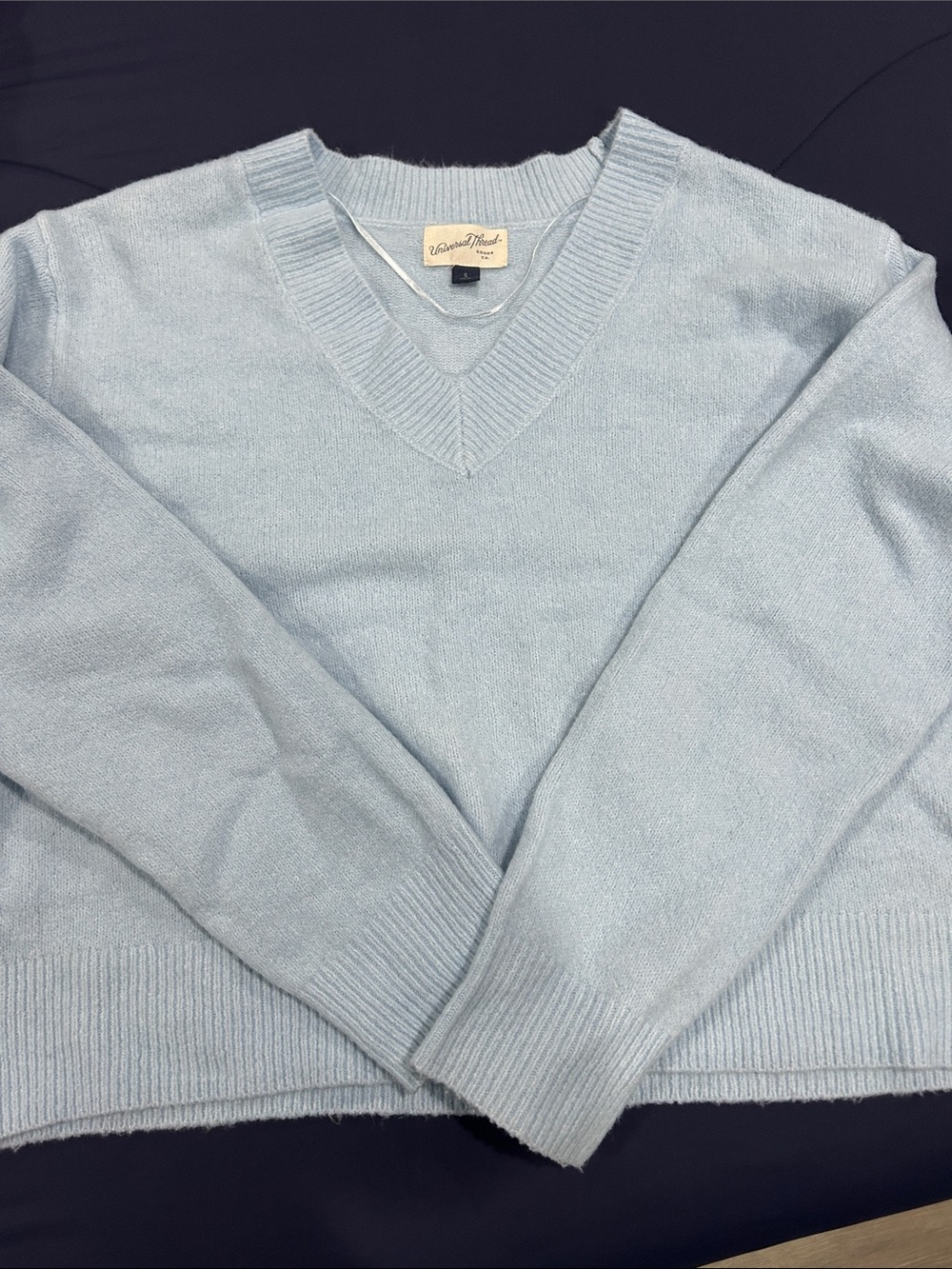 3 Sweaters Bundle - Picture 3 of 5